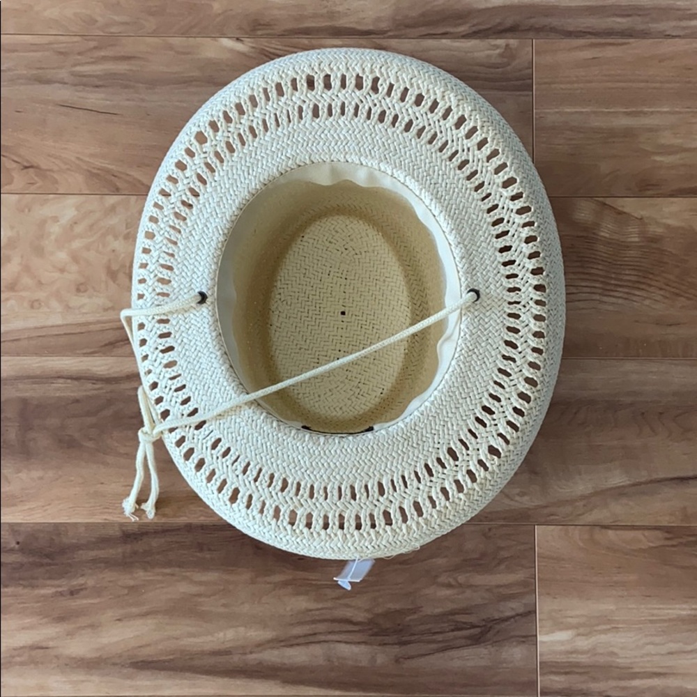 Madewell x Biltmore curved-brim straw hat. - Picture 5 of 8